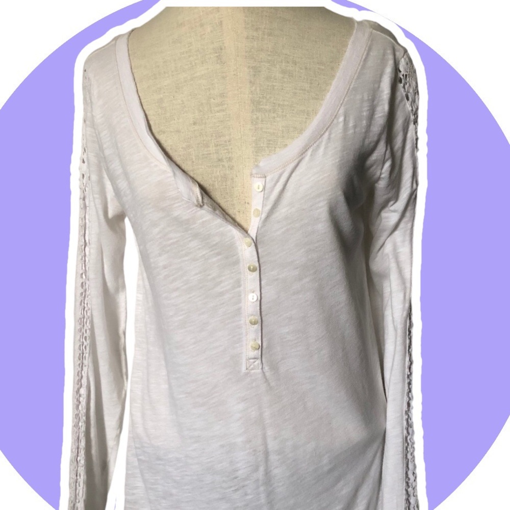 Aeropostale Henley Lace Accent Top